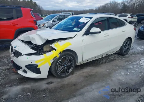 2022 BMW 228 Gran Coupe I xDrive z USA, uszkodzony, nr VIN WBA73AK05N7K04104